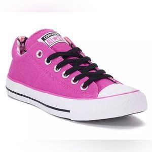 Converse CTAS Madison Women’s Pink XOXO Graffiti Print Fat Tongue Sneakers